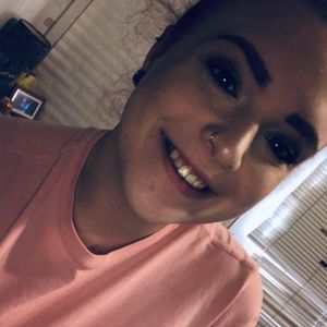 Meet your Posher, Mackenzie